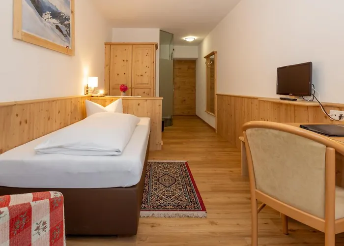 Hotel Krone Matrei am Brenner