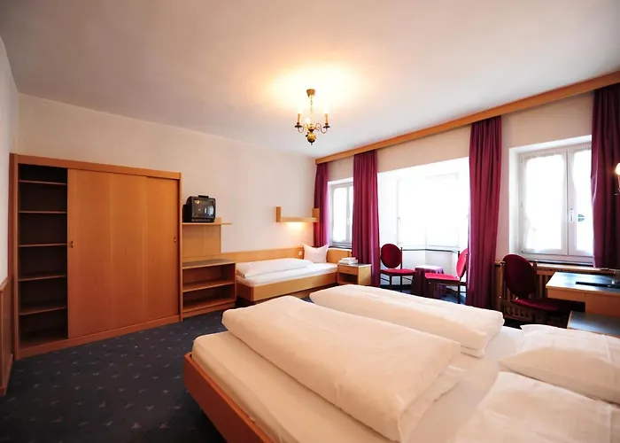 Hotel Krone 3*