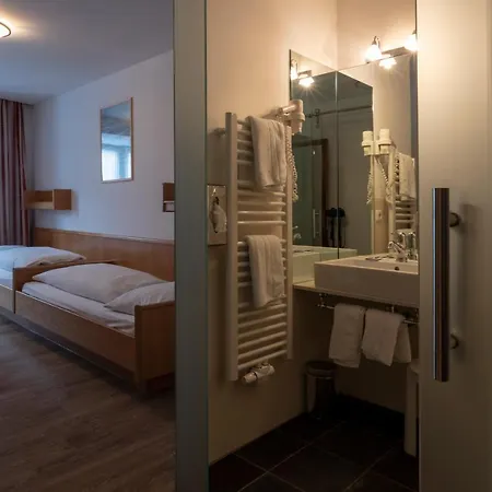 Hotel Krone 3*